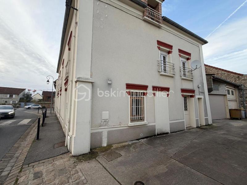 Immeuble - 267 m² - 12 pièces