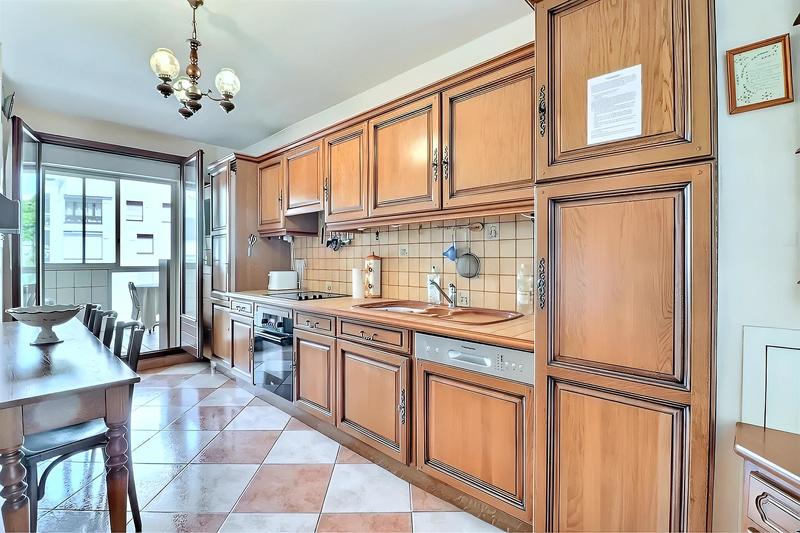 Appartement - 82 m² - 3 pièces