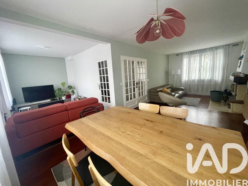 Maison - 108 m² - 5 pièces