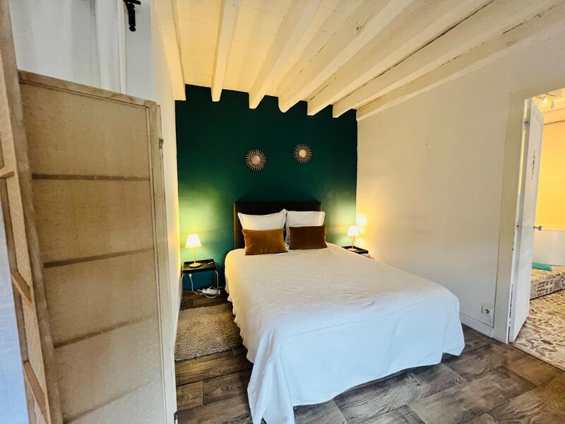 Propriété - 570 m² - 14 pièces