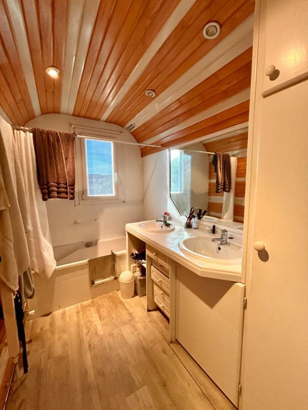 Maison - 192 m² - 8 pièces