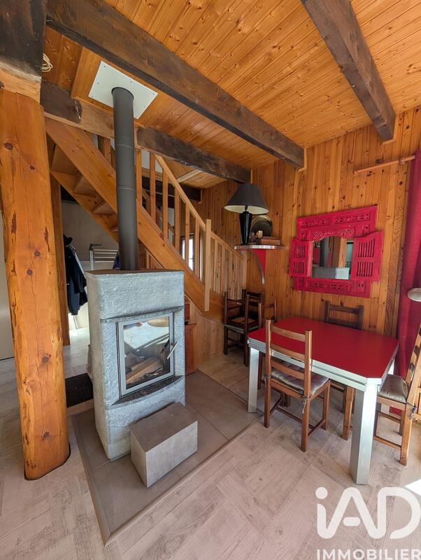 Maison - 85 m² - 5 pièces