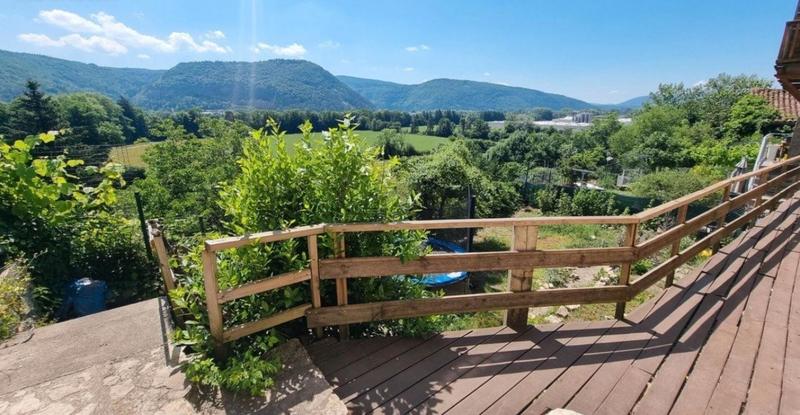 Maison - 176 m² - 7 pièces