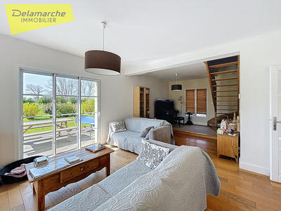 Maison - 197 m² - 9 pièces