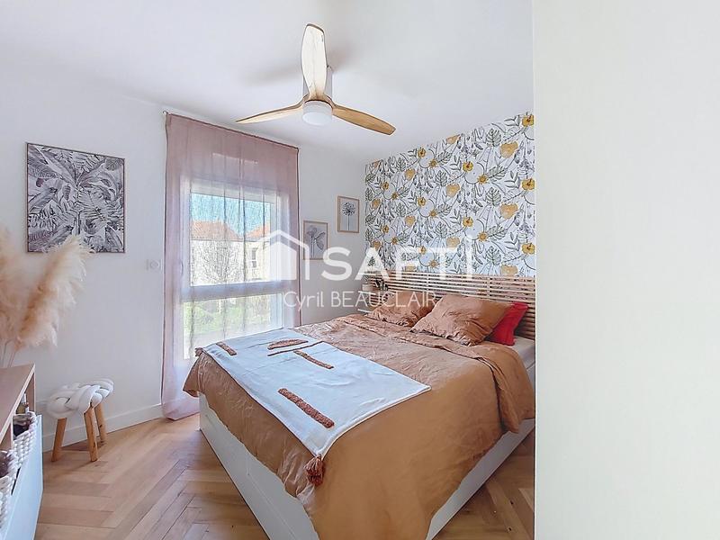 Maison - 86 m² - 4 pièces