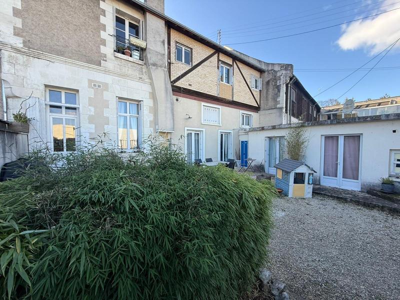 Maison - 105 m² - 4 pièces