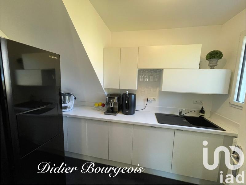 Maison - 185 m² - 8 pièces