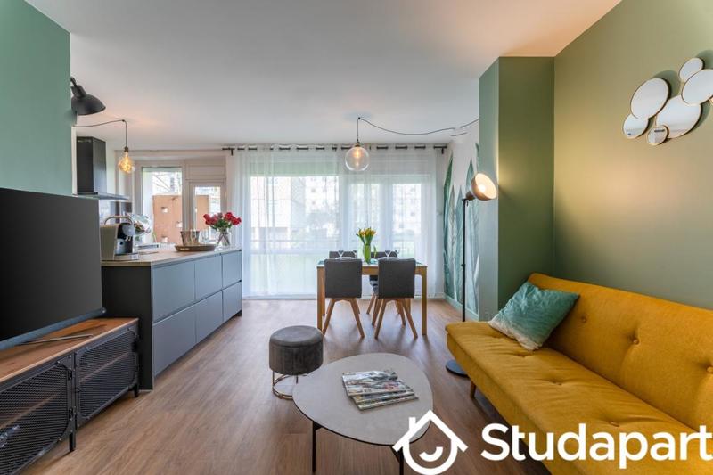 Chambre - 12 m² - 1 pièce