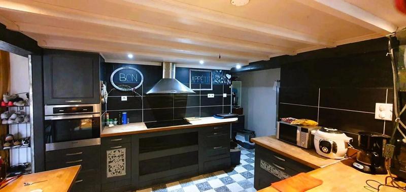 Maison - 140 m² - 5 pièces