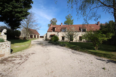 Maison - 204 m² - 5 pièces