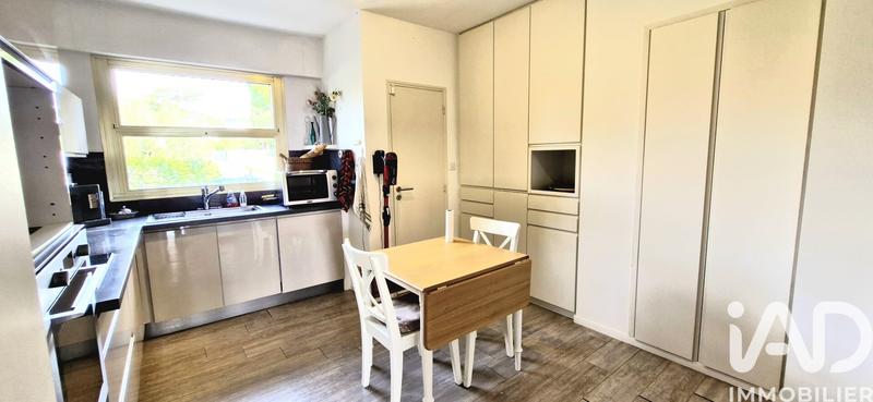 Appartement - 94 m² - 4 pièces