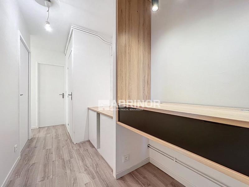 Appartement - 84 m² - 3 pièces