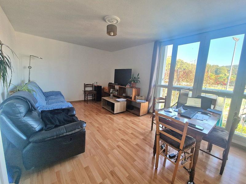 Appartement - 87 m² - 5 pièces