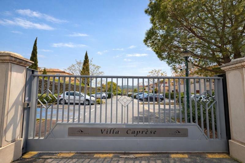 Studio - 27 m² - 1 pièce