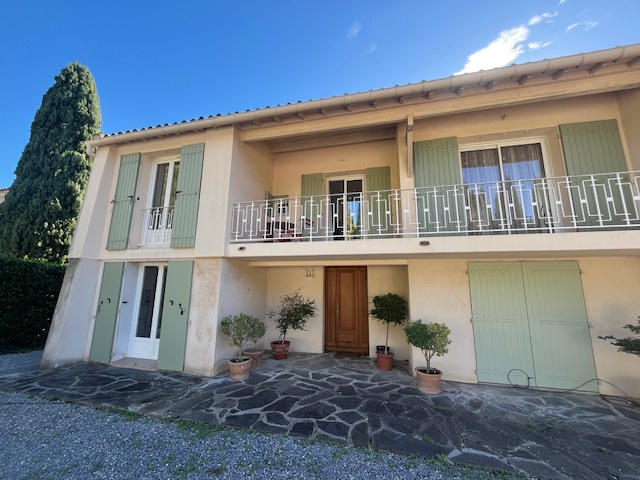 Maison - 140 m² - 6 pièces