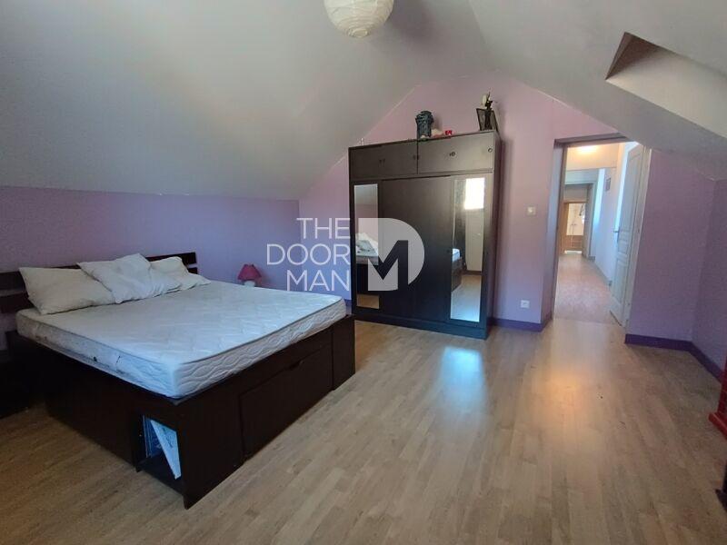 Maison - 124 m² - 7 pièces