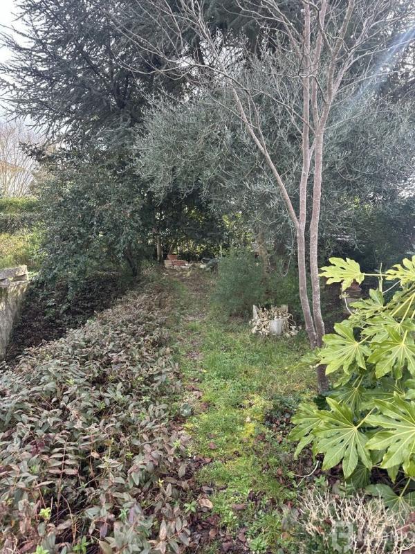 Maison d'architecte - 330 m² - 14 pièces