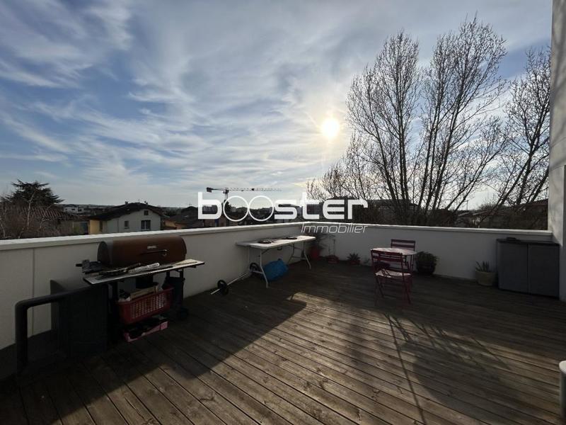 Appartement ancien - 103 m² - 4 pièces