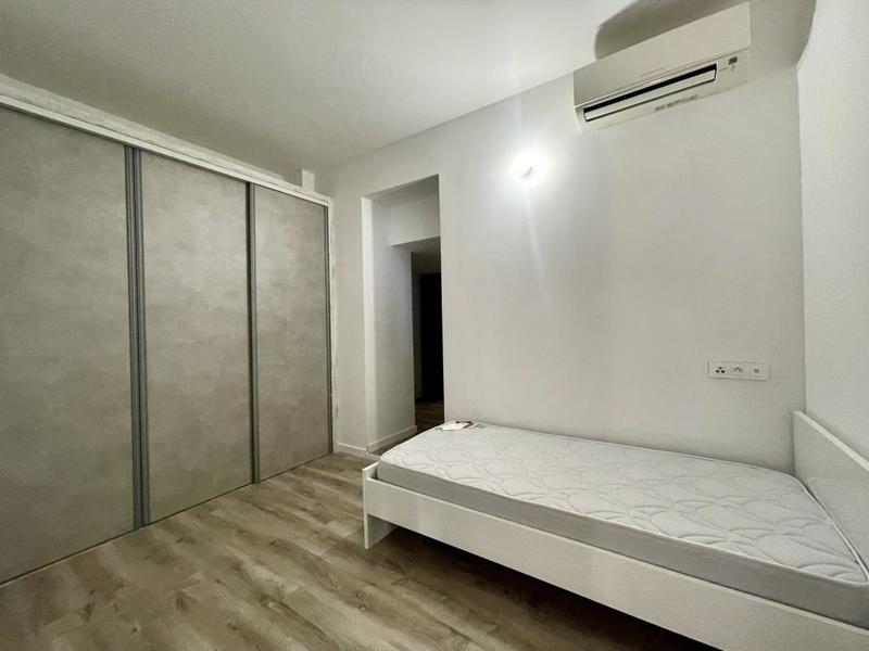 Appartement - 90 m² - 3 pièces