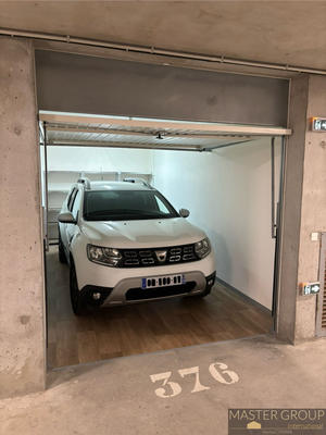 Parking / Garage - 16 m²