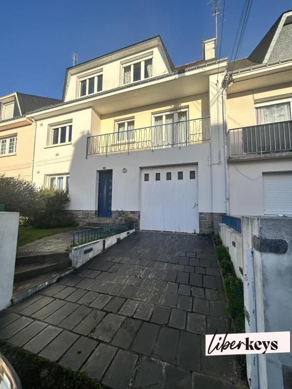 Maison de ville - 140 m² - 6 pièces