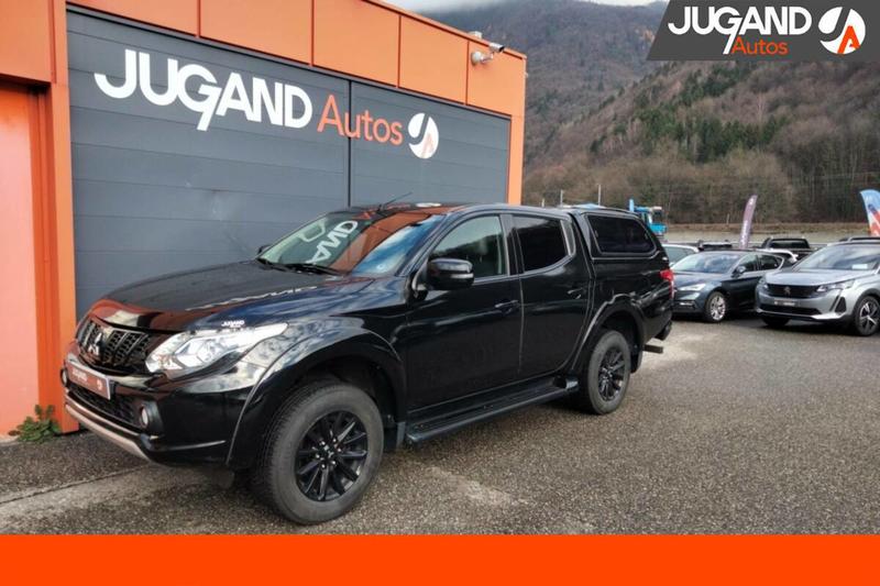 Mitsubishi L200 2.4 Di-D 181 Black Editio