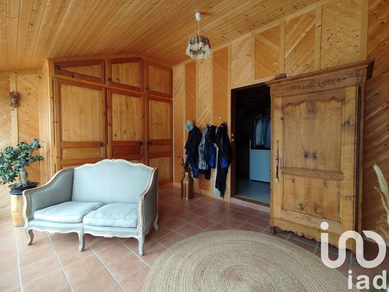 Maison - 351 m² - 12 pièces