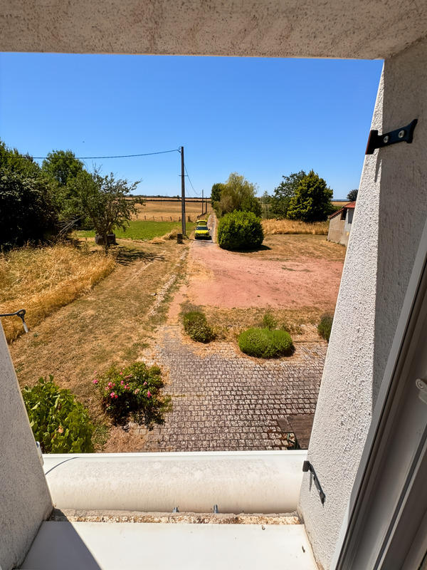 Maison - 234 m² - 9 pièces