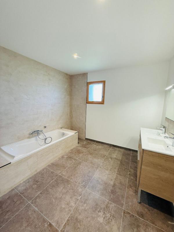 Maison d'architecte - 357 m² - 10 pièces