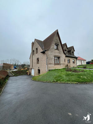 Maison - 160 m² - 6 pièces
