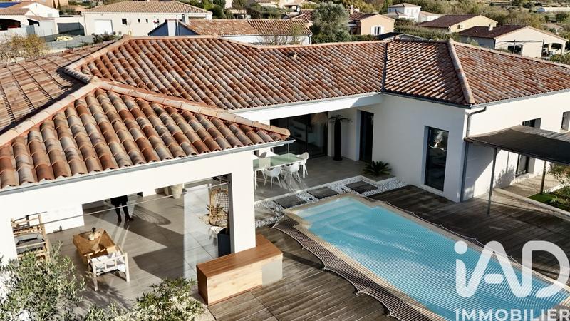 Maison - 145 m² - 5 pièces