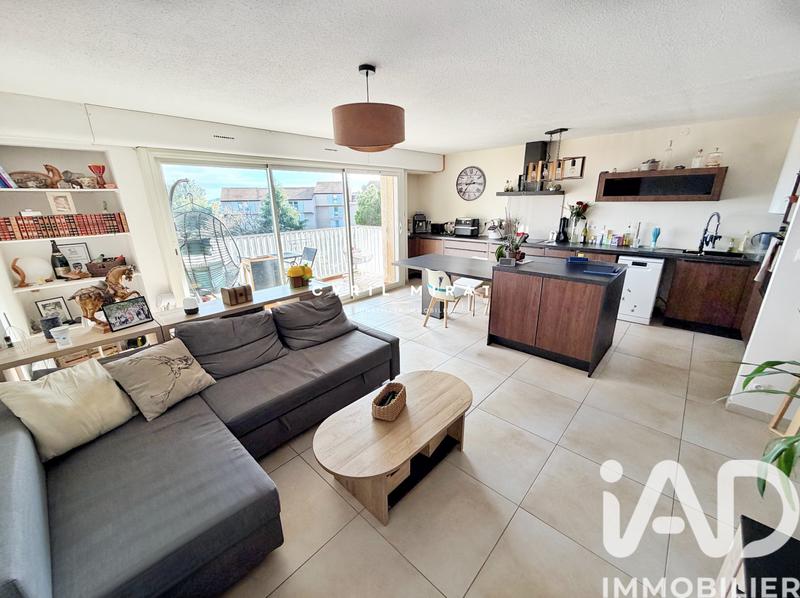 Appartement - 77 m² - 4 pièces