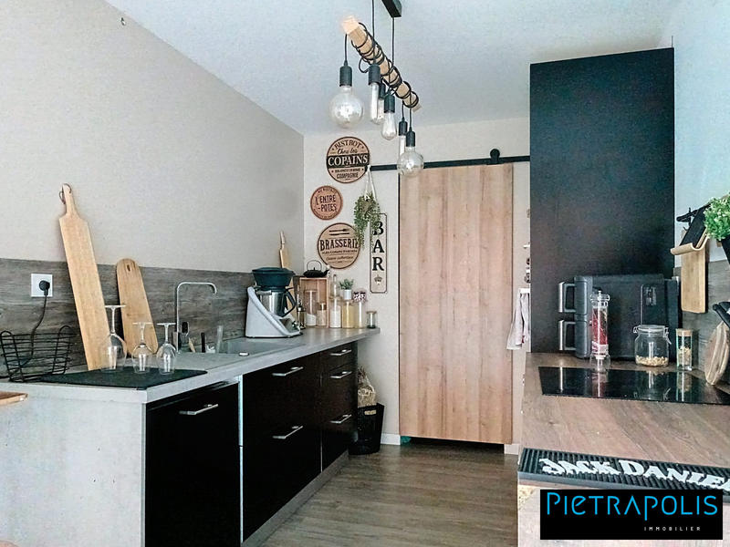 Maison - 92 m² - 4 pièces