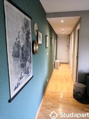 Chambre - 9 m² - 1 pièce