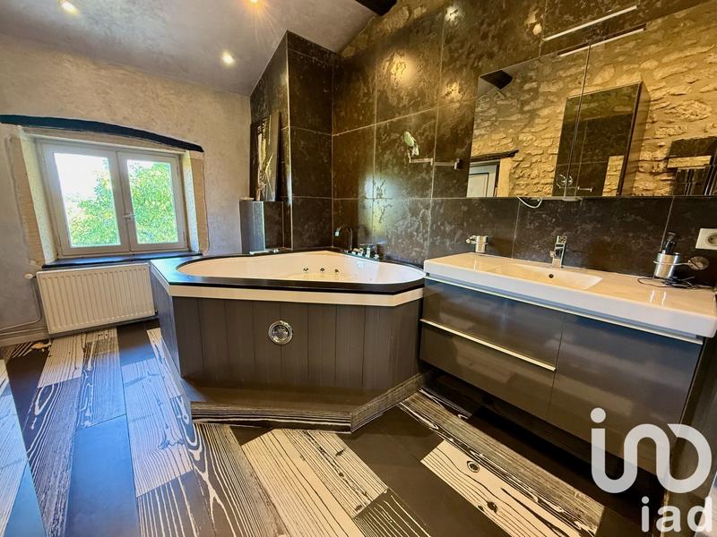 Bastide - 410 m² - 12 pièces