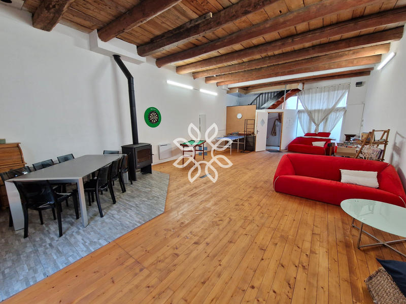 Maison - 172 m² - 6 pièces