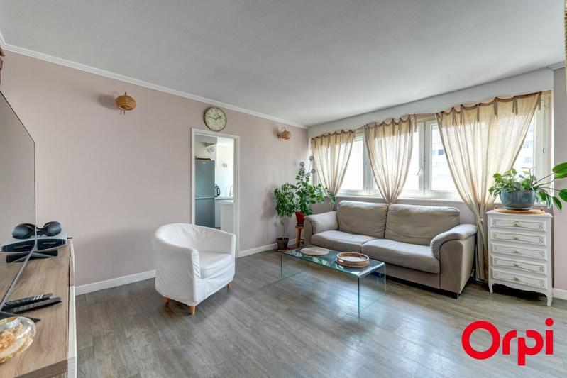 Appartement - 62 m² - 3 pièces