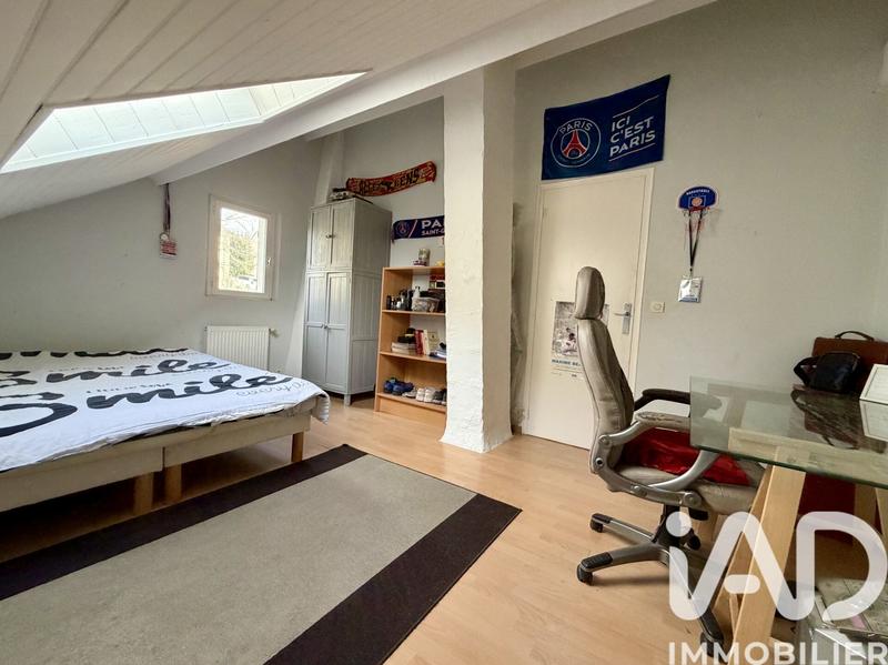 Maison - 160 m² - 8 pièces