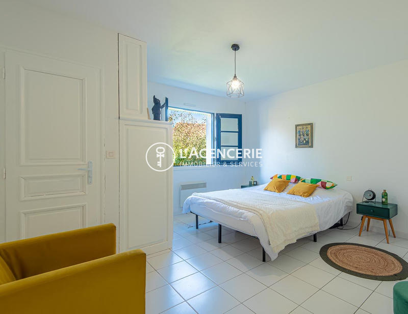 Maison - 137 m² - 5 pièces