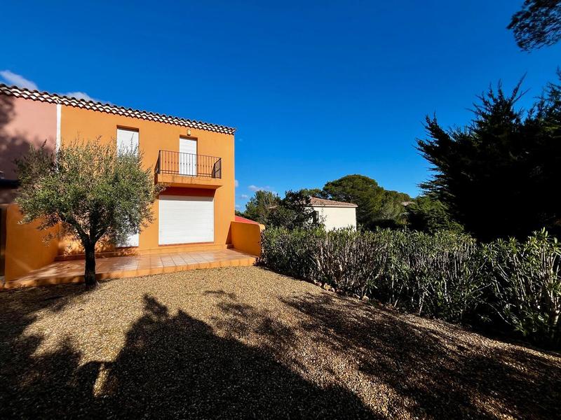 Maison - 92 m² - 4 pièces