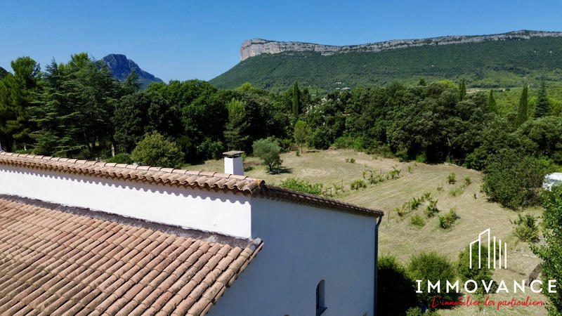 Villa - 204 m² - 5 pièces