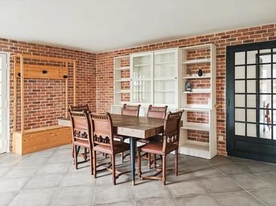Maison - 140 m² - 5 pièces
