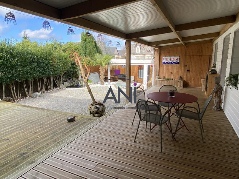 Maison - 98 m² - 4 pièces