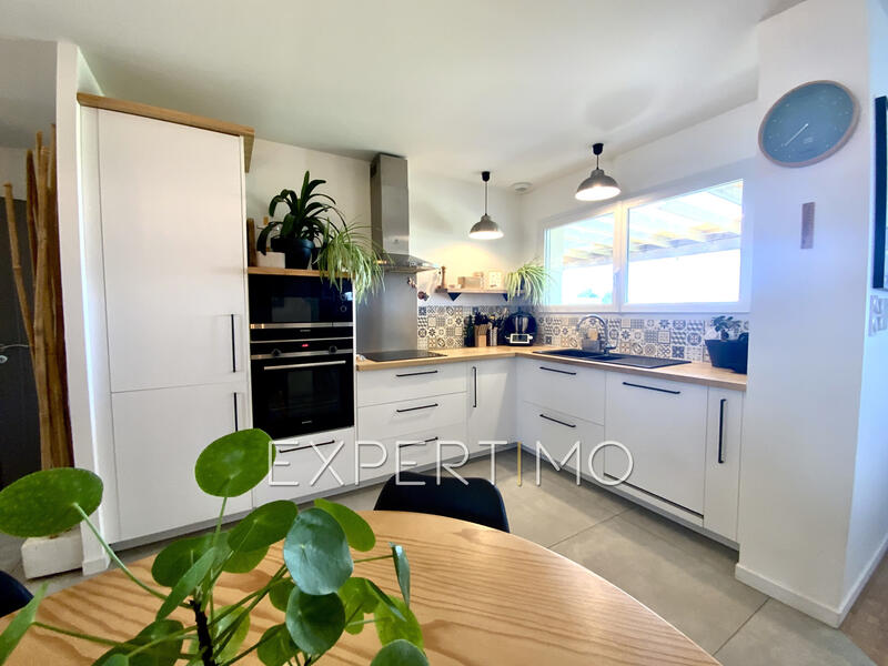 Maison - 79 m² - 4 pièces