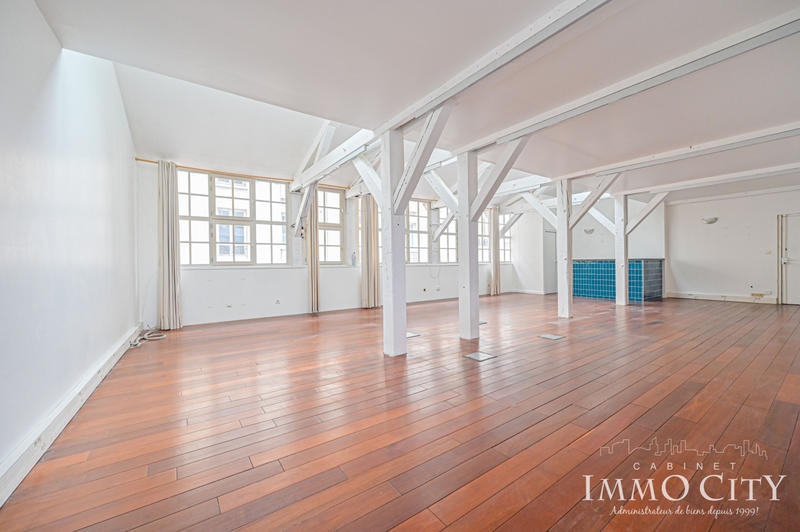 Bureau - 85 m² - 1 pièce