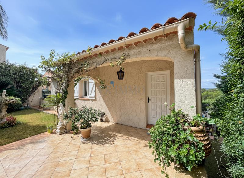 Maison - 136 m² - 4 pièces