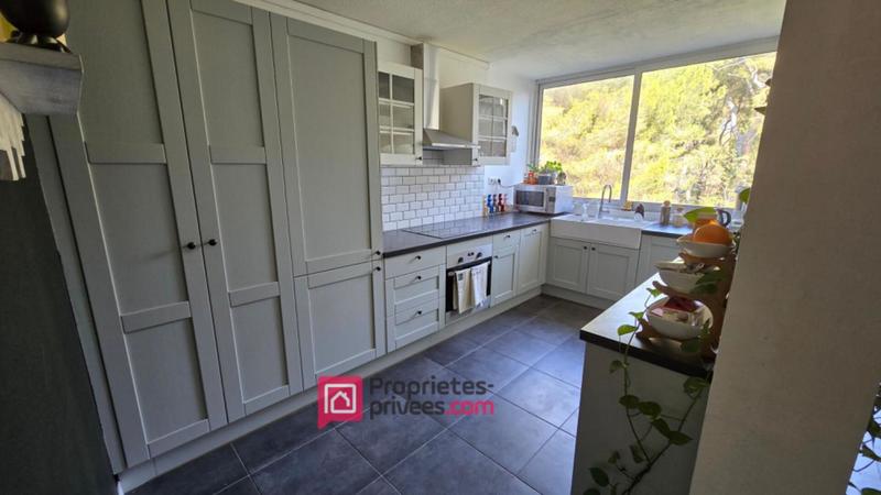 Appartement - 86 m² - 5 pièces