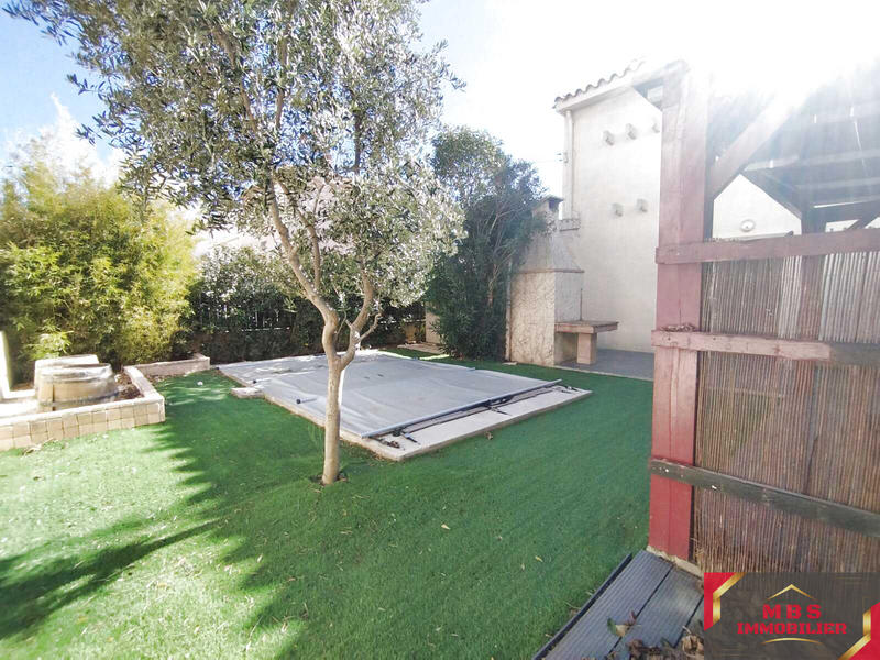 Villa - 104 m² - 5 pièces