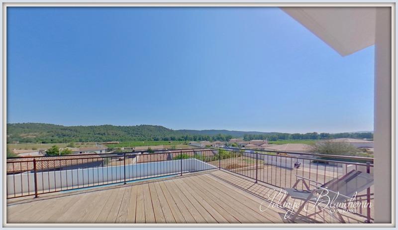 Maison - 170 m² - 8 pièces