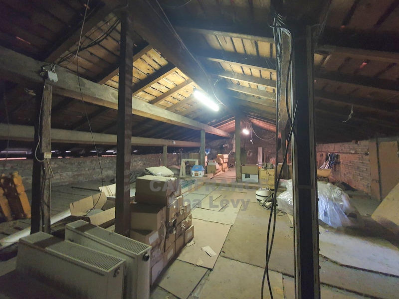 Maison traditionnelle - 165 m² - 6 pièces